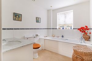 Photo 28- click for photo gallery